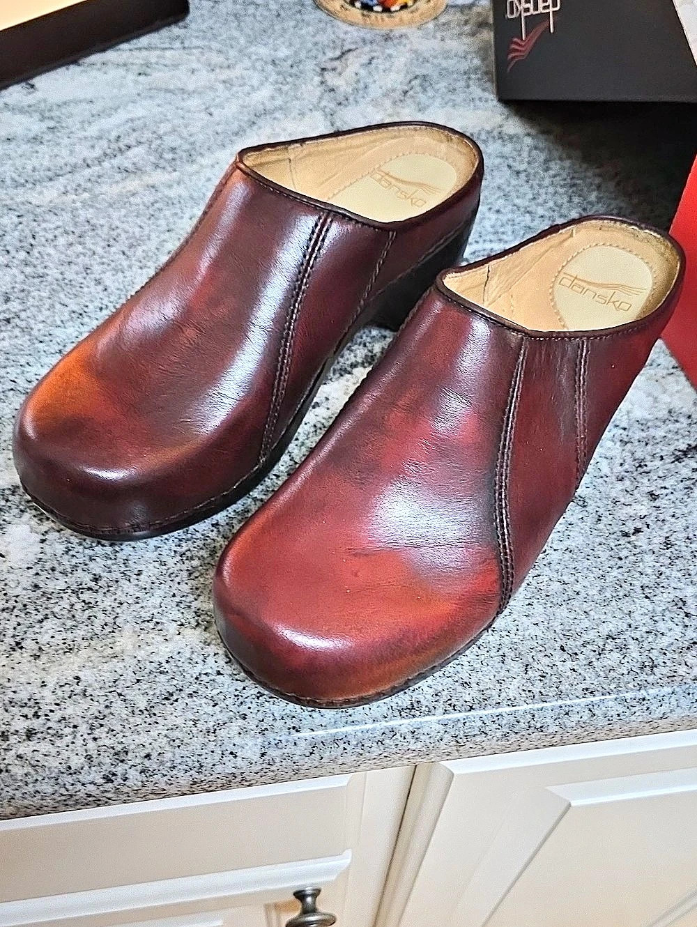 Dansko Suri Brush Off Smooth Leather Mules Brown EU 41 Like New